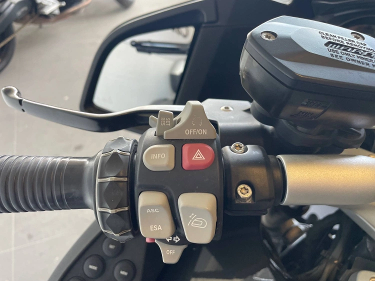 5 - BMW Motorrad RT R 1200 RT Abs my10