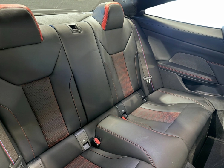 24 - BMW M M4 BMW M4 CS Coupé