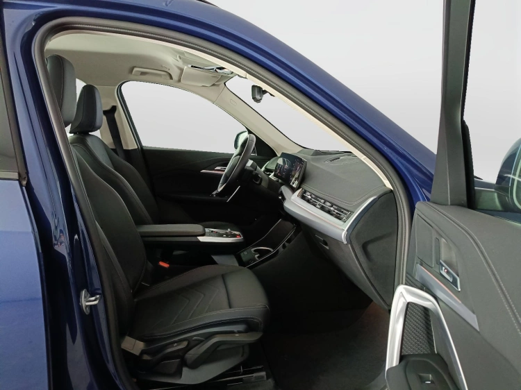 11 - BMW X1 X1 sdrive18d X-Line auto