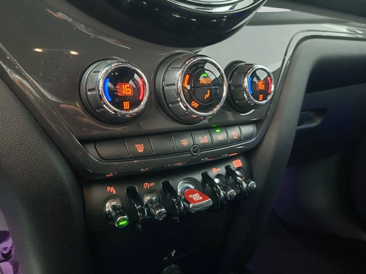 15 - MINI Countryman Mini Countryman 2.0 Twin Power Turbo Cooper D Northwood Edit