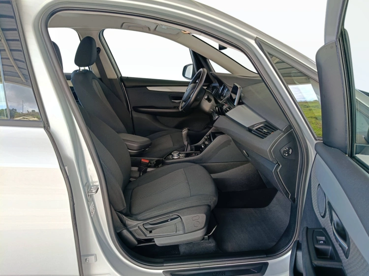 11 - BMW Serie 2 216d Active Tourer Advantage