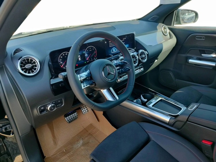 9 - Mercedes-Benz GLA 200 d automatic