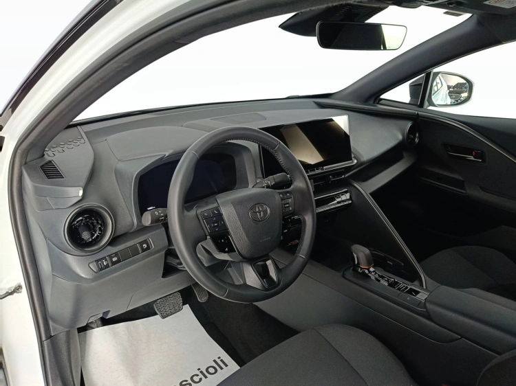 7 - Toyota C-HR C-HR 1.8 hv Trend fwd e-cvt