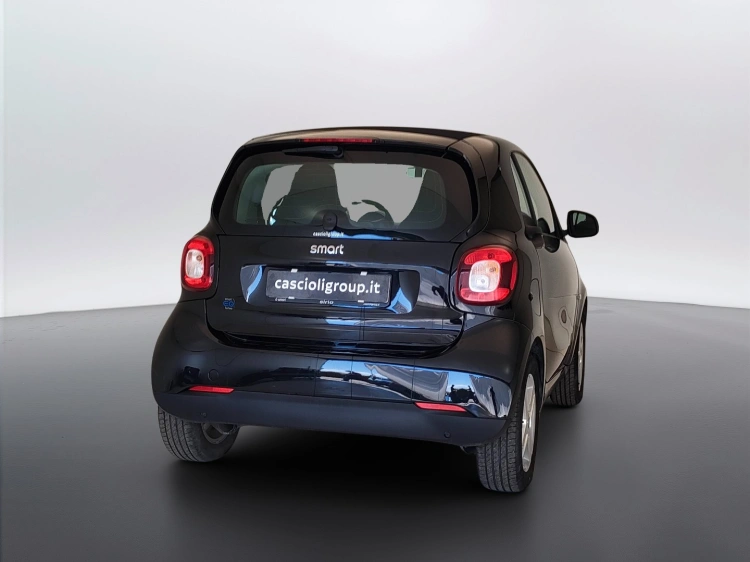 6 - smart fortwo Fortwo eq Pure 4,6kW