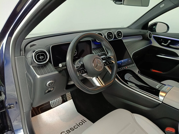 7 - Mercedes-Benz GLC 300 de phev AMG Line Premium Plus 4matic auto