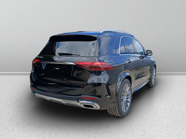 4 - Mercedes-Benz GLE 300 d 4MATIC