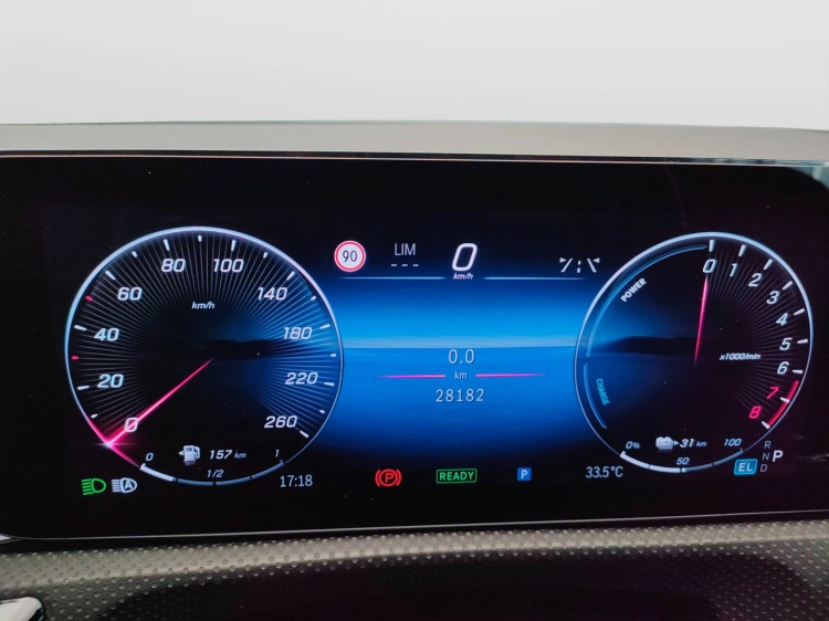18 - Mercedes-Benz Classe A 250 e phev Progressive Advanced Plus auto
