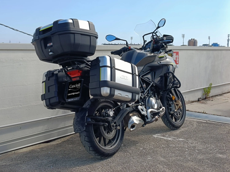 3 - Benelli TRK Trk 502 abs E4