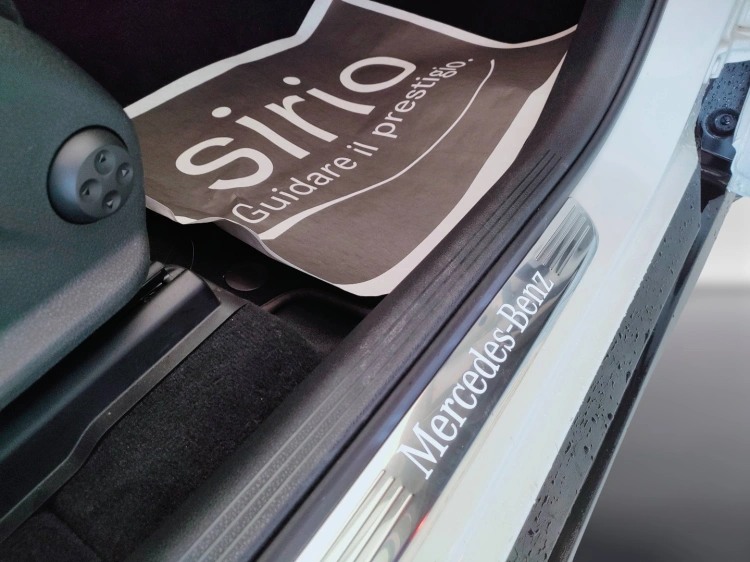 10 - Mercedes-Benz GLC Coupe 300 de phev (eq-power) Premium Plus 4matic auto