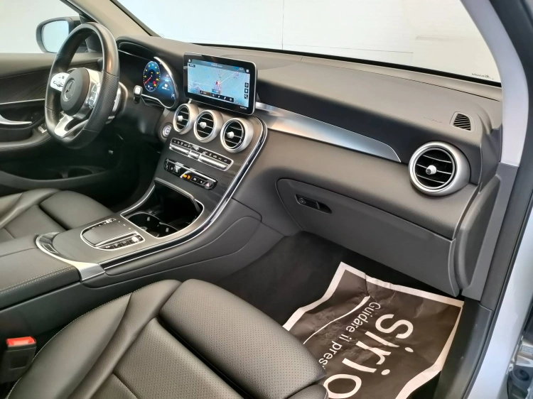 12 - Mercedes-Benz GLC 300 de phev (eq-power) Premium 4matic auto