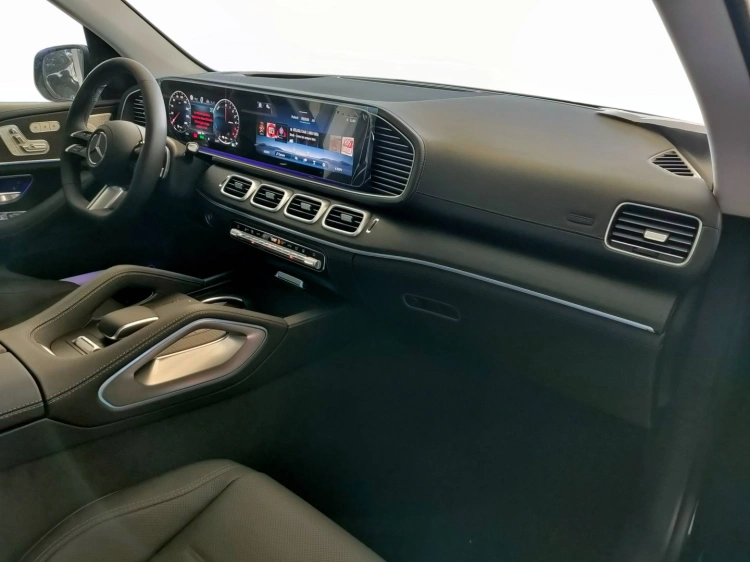 13 - Mercedes-Benz GLE 350 de 4MATIC Plug-in hybrid