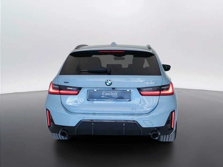 6 - BMW Serie 3 320d Touring mhev 48V xdrive MSport auto