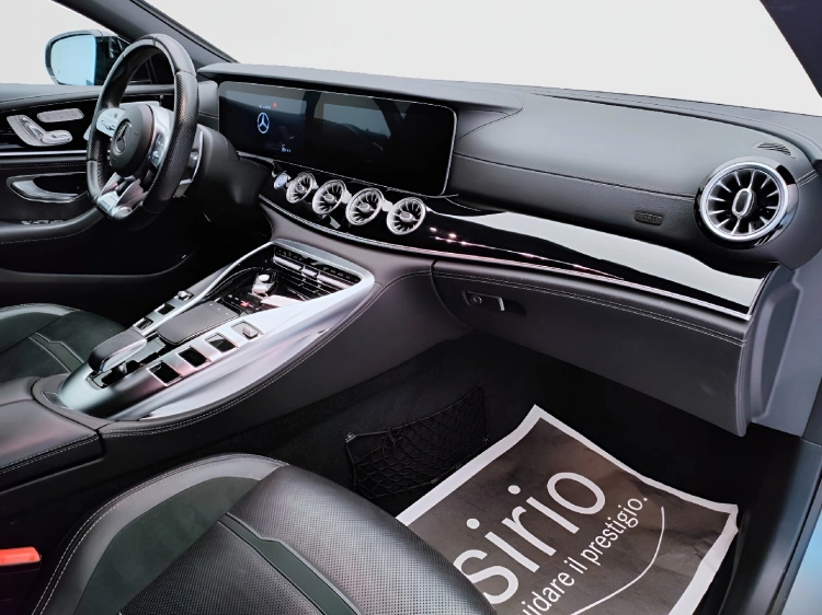 9 - Mercedes AMG GT Mercedes-AMG GT 43 4MATIC+ EQ-BOOST