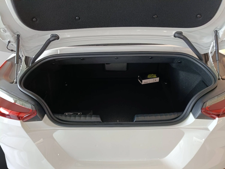15 - BMW Z4 BMW Z4 sDrive20i