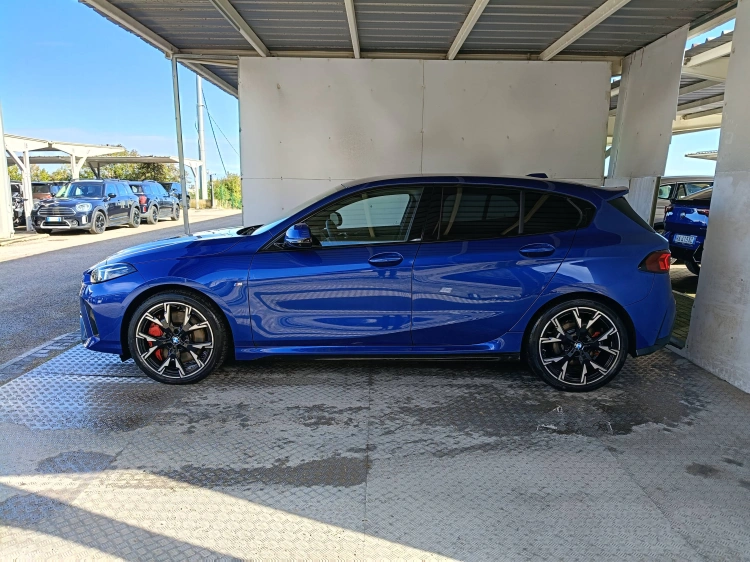 6 - BMW Serie 1 118d MSport Pro auto