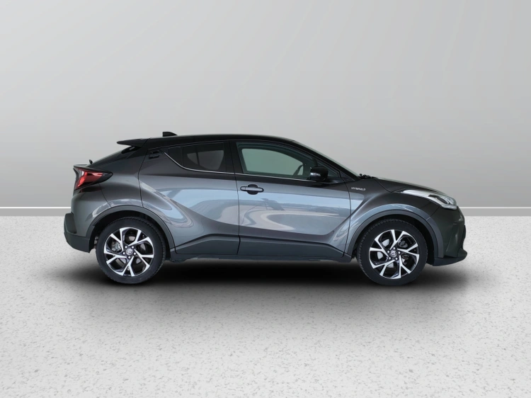6 - Toyota C-HR C-HR 2.0h Trend e-cvt