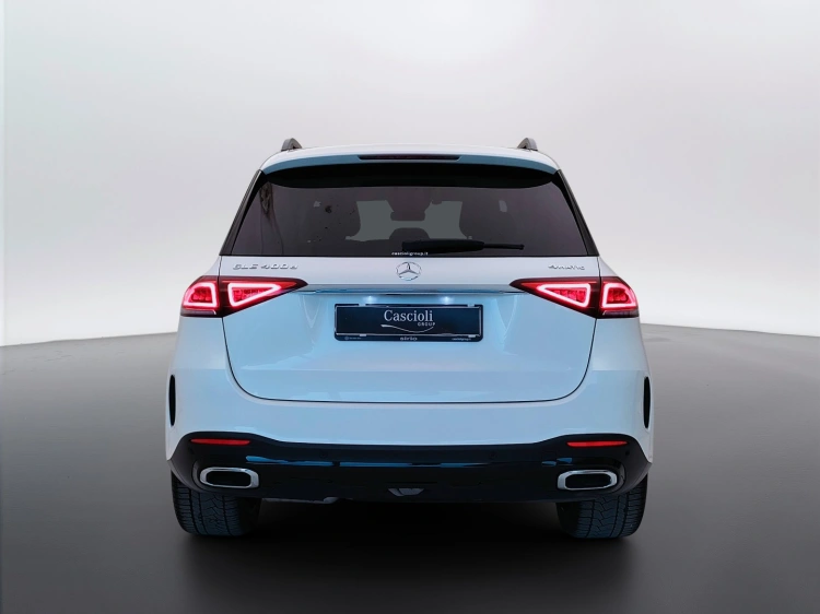 4 - Mercedes-Benz GLE 400 d Premium 4matic auto