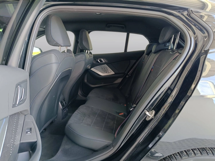 9 - BMW Serie 1 118d MSport Pro auto