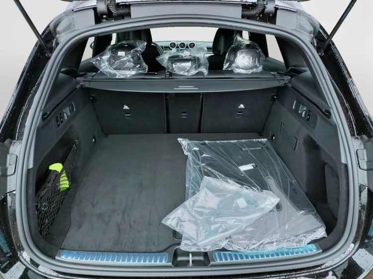 5 - Mercedes-Benz GLC 220 d 4MATIC