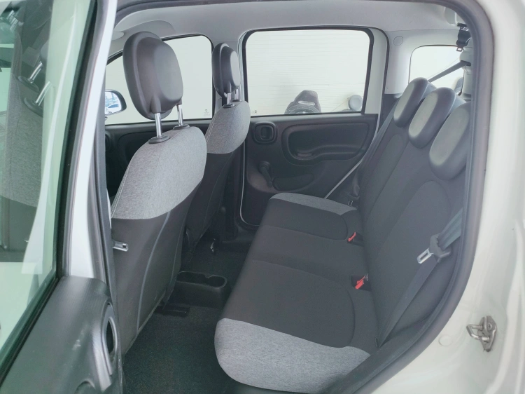 12 - Fiat Panda Panda 0.9 t.air t. natural power City Life 70cv 5p.ti