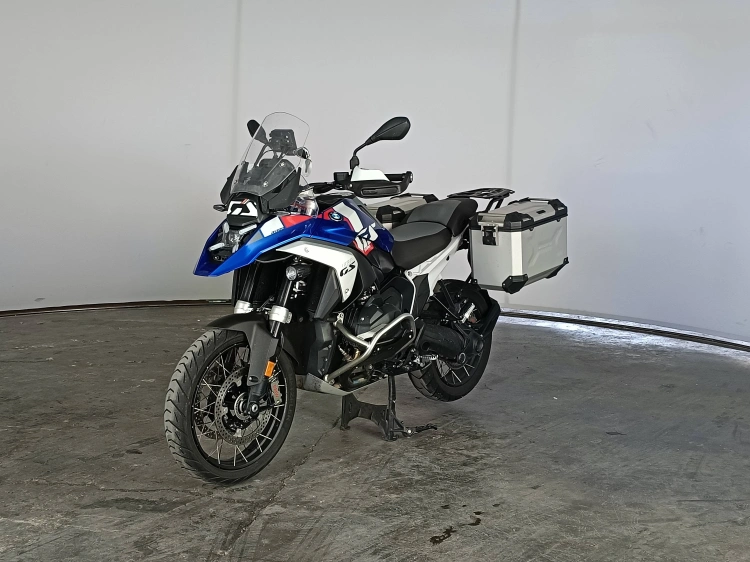 4 - BMW Motorrad GS R 1300 GS Trophy my24