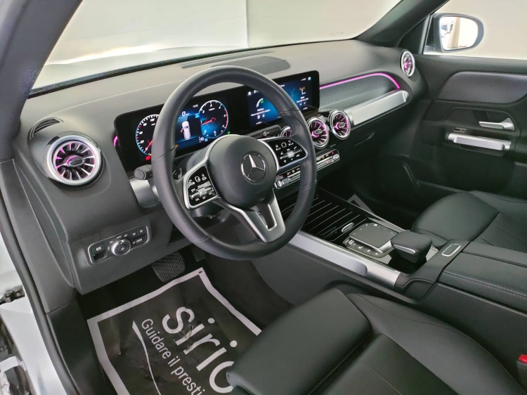 13 - Mercedes-Benz GLB 200 d Sport Plus auto