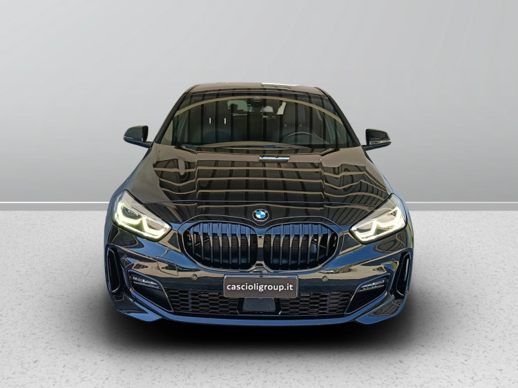 2 - BMW Serie 1 118d Msport auto
