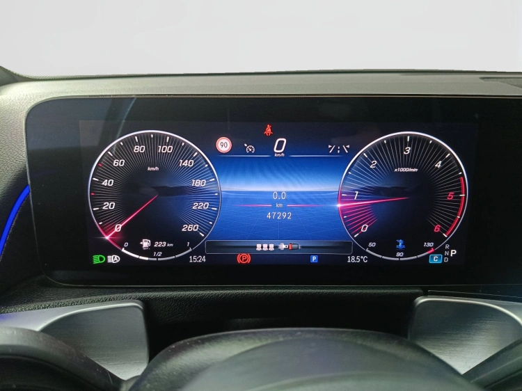 12 - Mercedes-Benz GLB 200 d AMG Line Advanced Plus auto