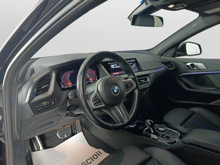 7 - BMW Serie 1 118d Msport auto