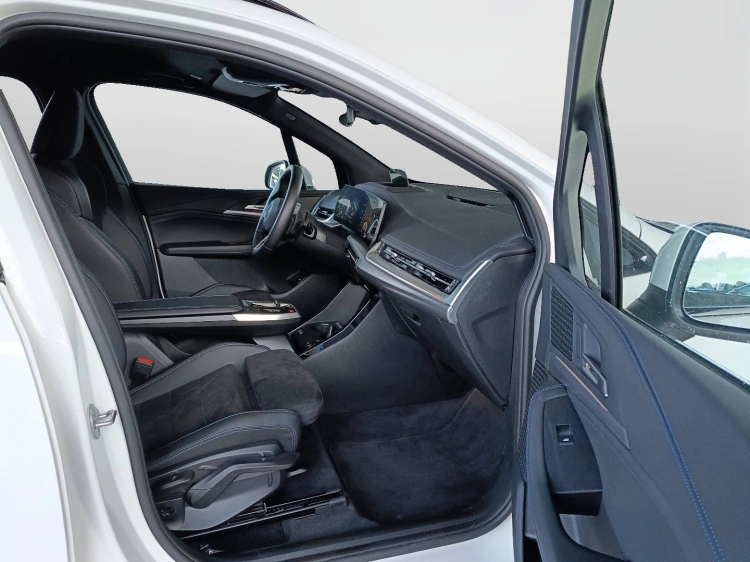 11 - BMW Serie 2 218d Active Tourer Msport auto