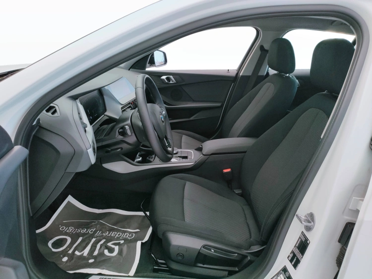 16 - BMW Serie 1 116i Msport Exterior auto