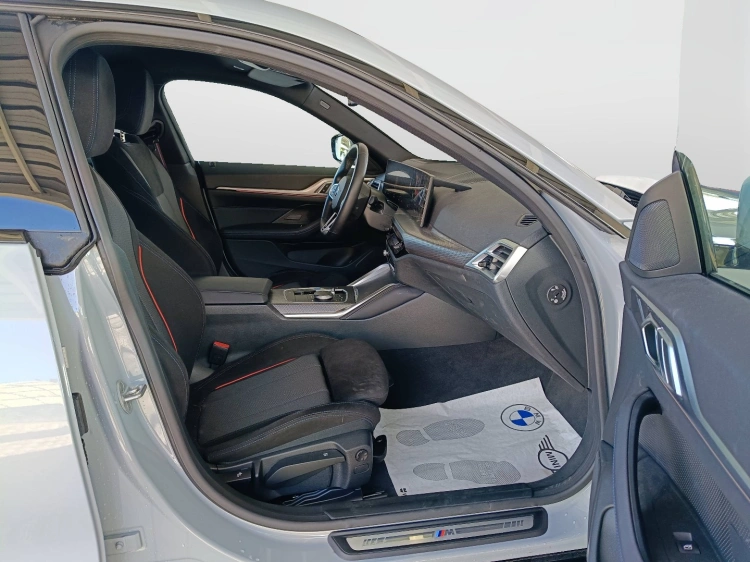 11 - BMW i4 i4 xdrive40 MSport Pro