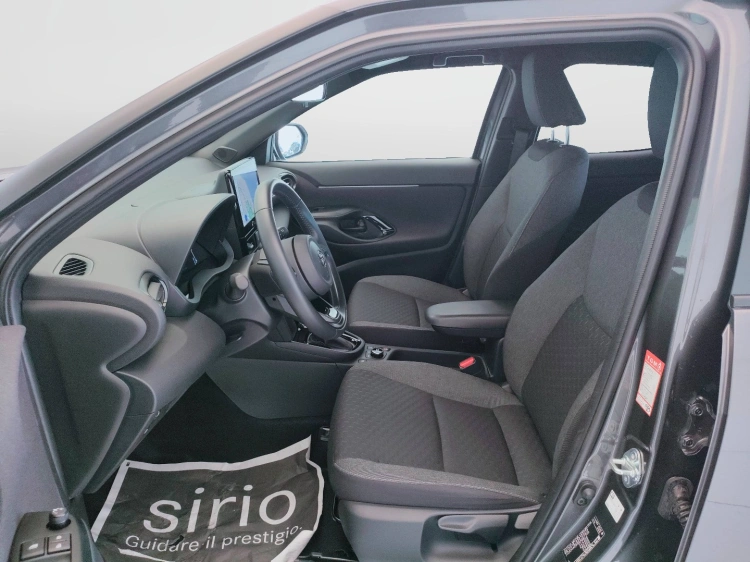 16 - Toyota Yaris Cross Yaris Cross 1.5h Trend awd-i 130cv e-cvt