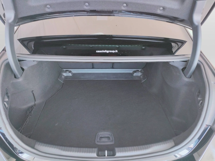 9 - Mercedes-Benz Classe C 220 d mhev Premium auto
