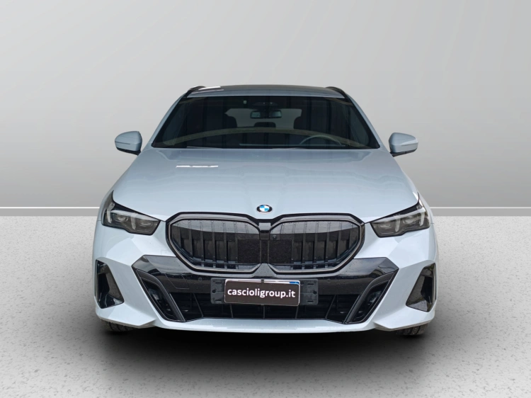 2 - BMW Serie 5 520d Touring 48V xdrive MSport auto