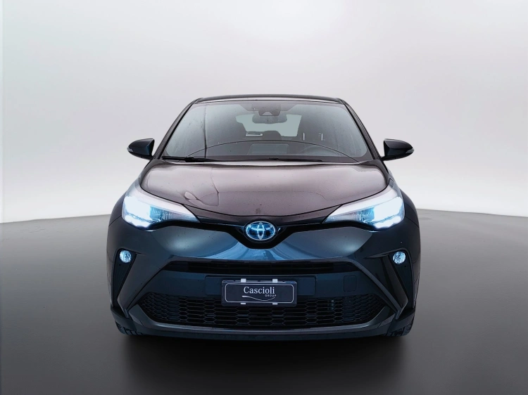 2 - Toyota C-HR C-HR 1.8h Active e-cvt