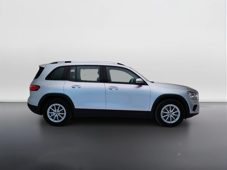 7 - Mercedes-Benz GLB 200 d Executive auto