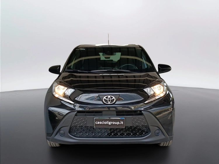 2 - Toyota Aygo X Aygo X 1.0 Active 72cv