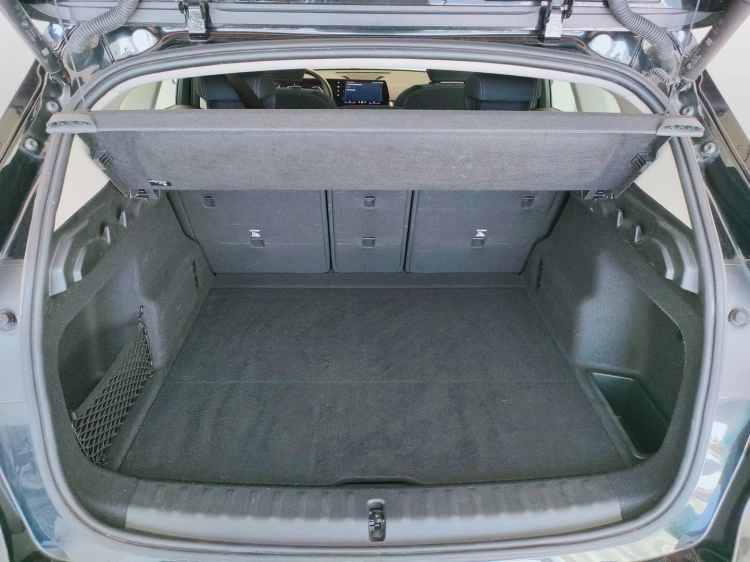 9 - BMW X1 X1 sdrive18d X-Line auto
