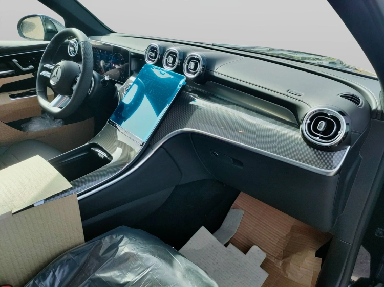 10 - Mercedes-Benz GLC 220 d 4MATIC Coupe