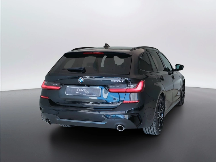 5 - BMW Serie 3 320d Touring mhev 48V Msport auto