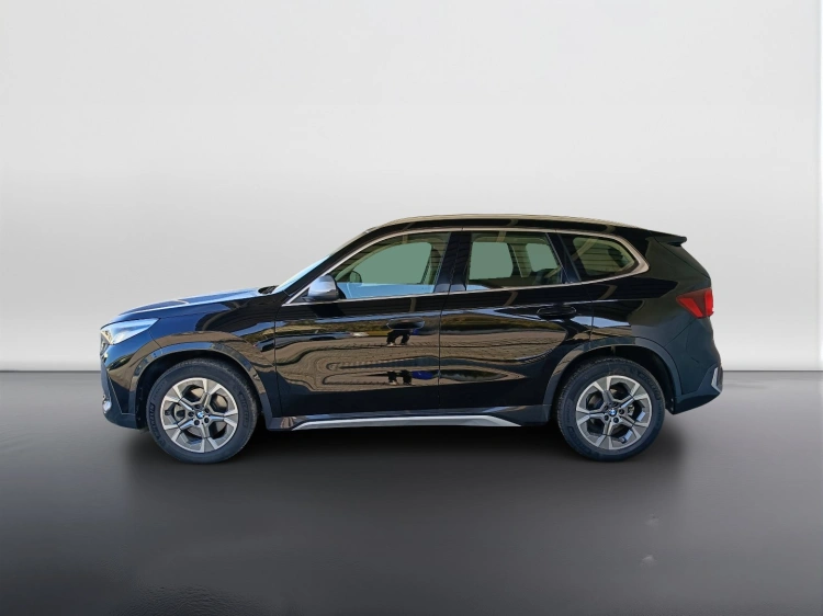6 - BMW X1 X1 sdrive20i mhev 48V X-Line auto