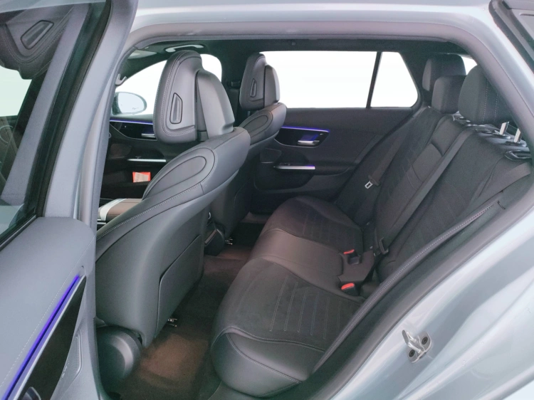 12 - Mercedes-Benz Classe C SW 220 d mhev AMG Line Advanced Plus 4matic 200cv auto