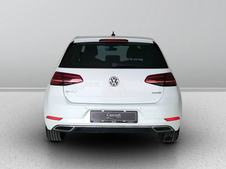 4 - Volkswagen Golf Golf 5p 1.5 tgi Executive 130cv dsg