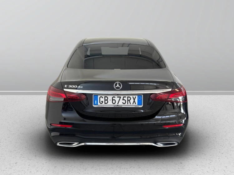 4 - Mercedes-Benz Classe E 300 de phev (eq-power) Premium auto my20
