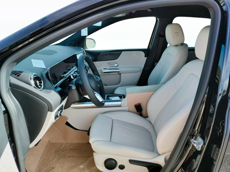 8 - Mercedes-Benz Classe B 180 d