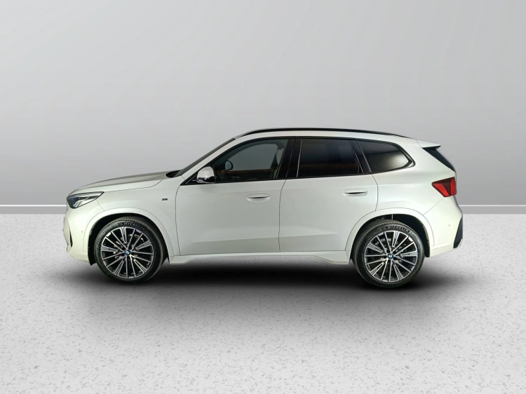 6 - BMW X1 X1 sdrive18i MSport auto