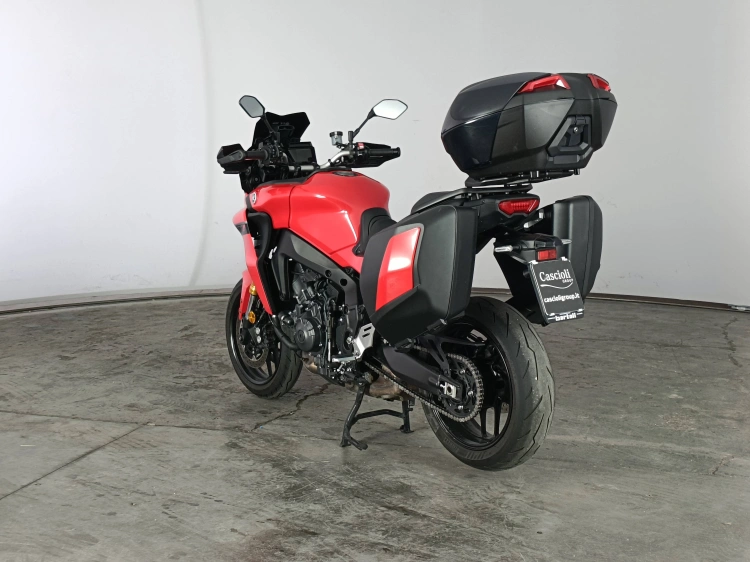 6 - Yamaha MT MT-09 890 Abs my21