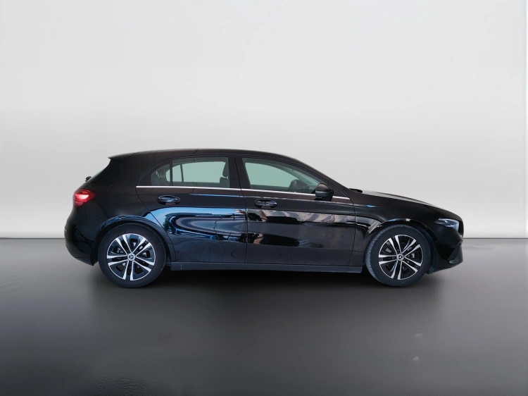 4 - Mercedes-Benz Classe A 180 d Advanced auto