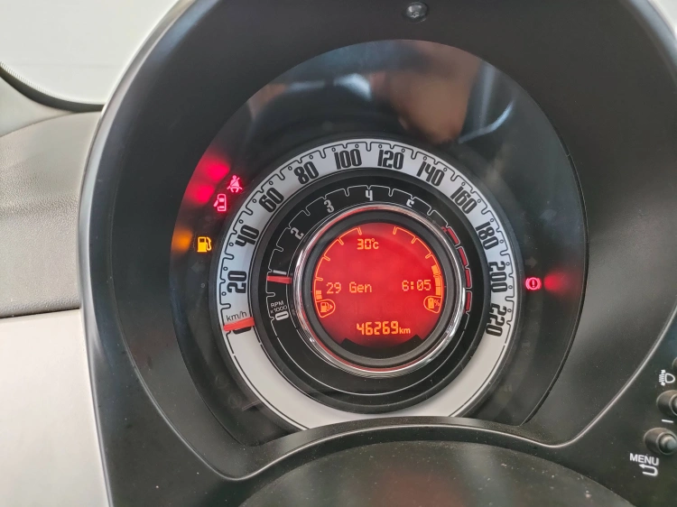 15 - Fiat 500 500 1.0 hybrid Connect 70cv